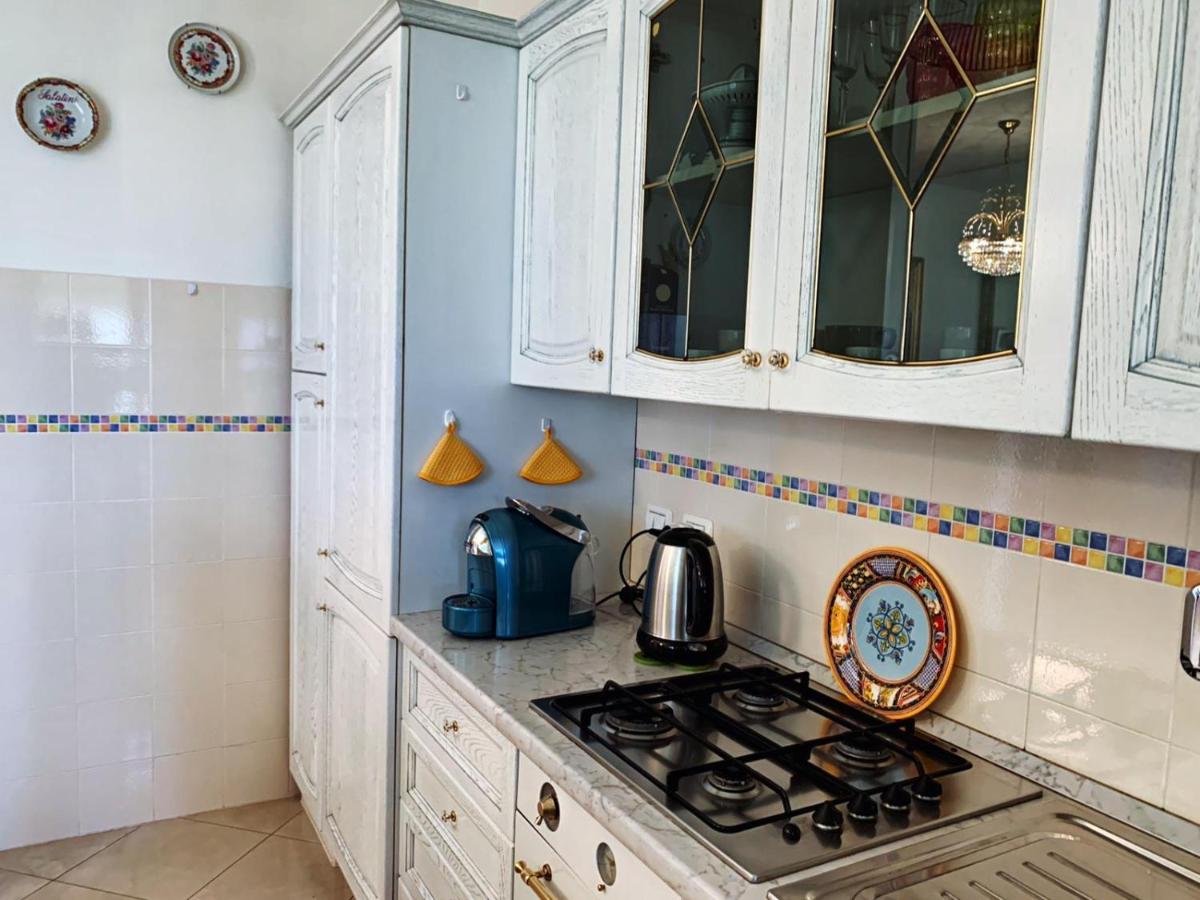 Casa Di Alice Apartment Parma Bagian luar foto