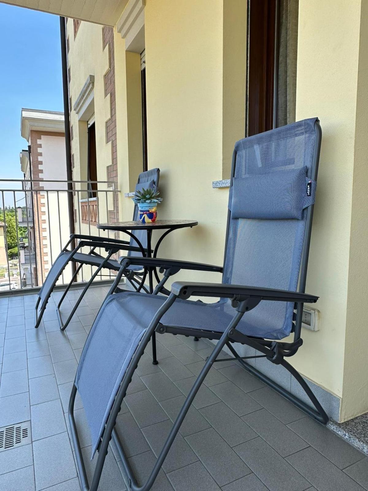 Casa Di Alice Apartment Parma Bagian luar foto